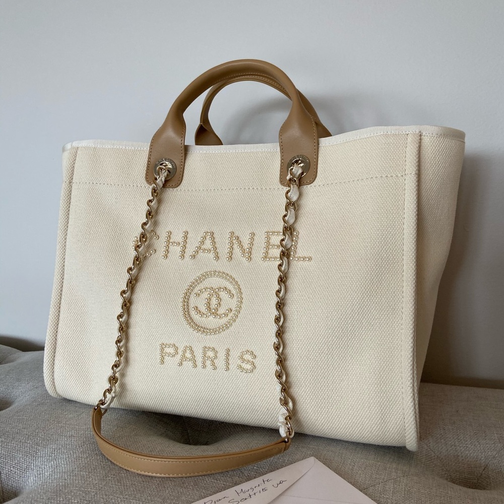 Chanel Deauville pearls bag